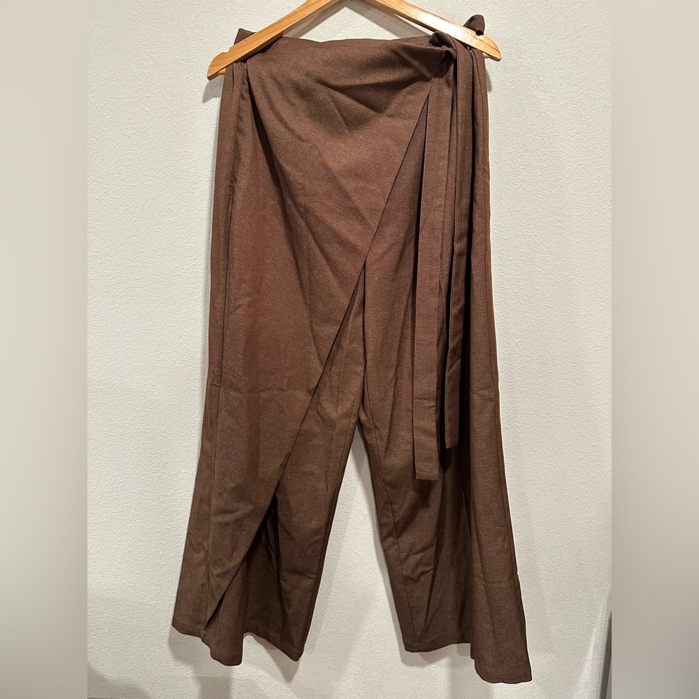 Commense Asymmetric Wrap Wide-Leg Pants - Picture 4 of 6